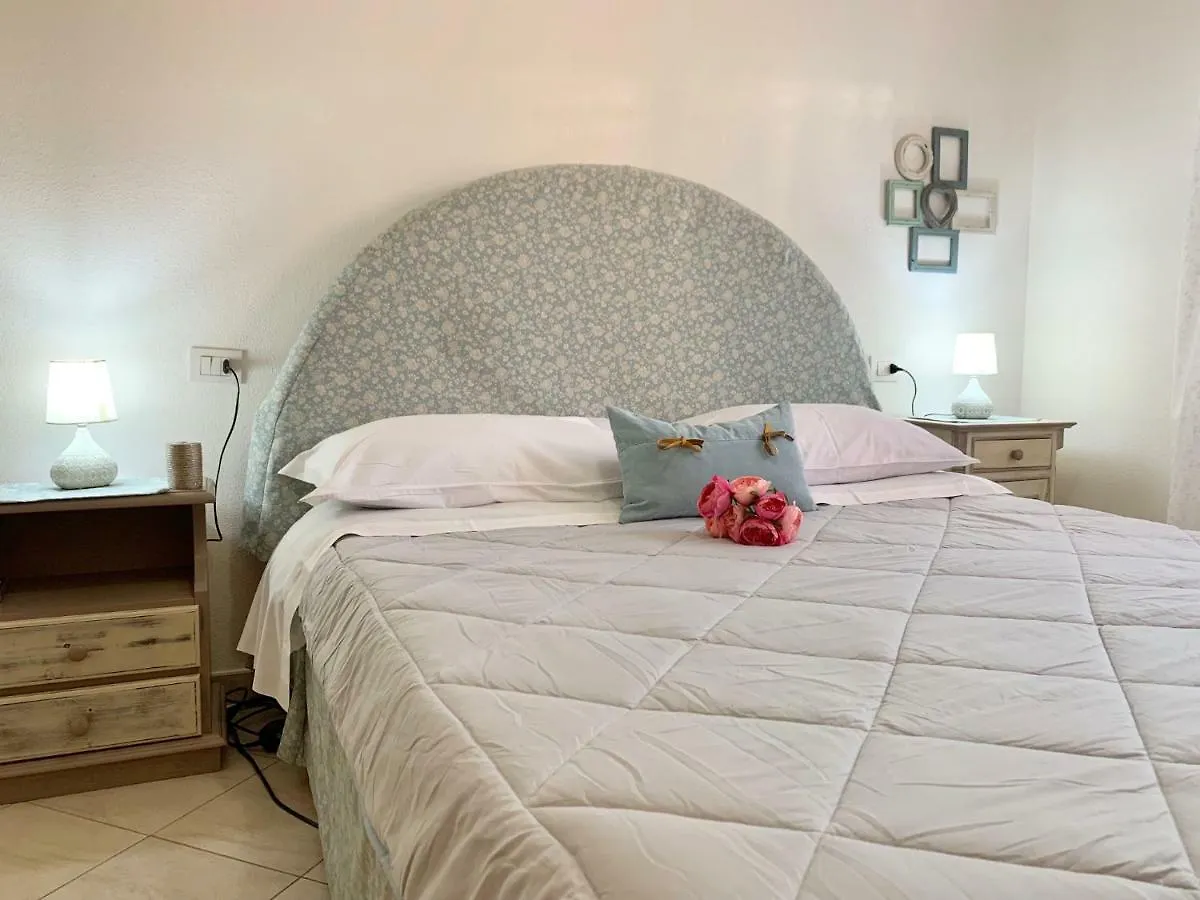 Sanpietroburgo 20 Apartment Olbia 0*,  Italy